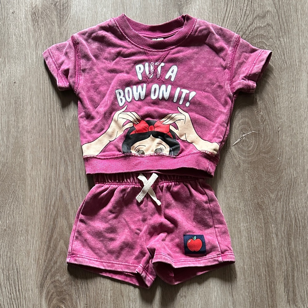Disney Snow White Shorts Set